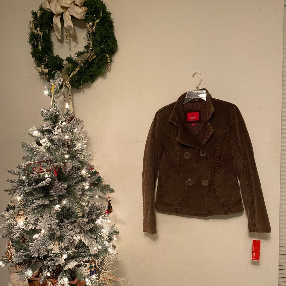 Brown jacket - Picture 2 of 3